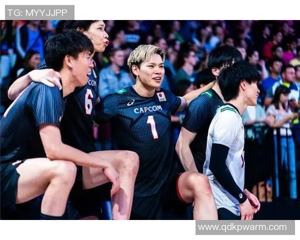 南京排球队以97分领跑冠军赛积分榜展现强劲实力 南京排球队以97分领跑冠军赛积分榜展现强劲实力