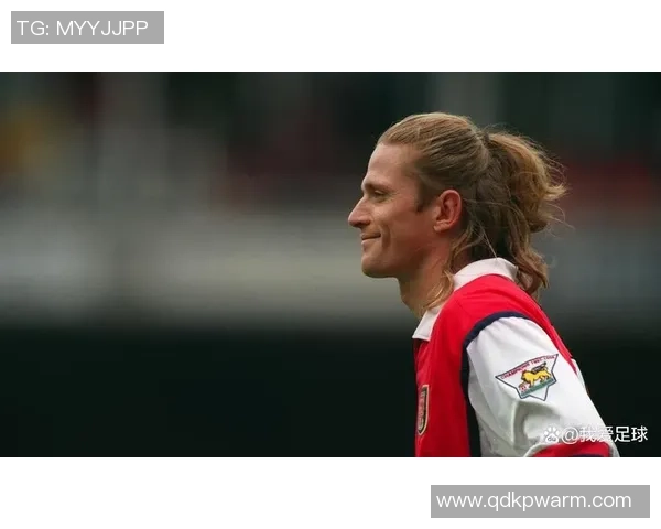各大足球明星女球员的时尚发型精选图片展示与解析 各大足球明星女球员的时尚发型精选图片展示与解析