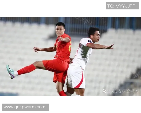 香港足球明星队全力备战提升技战术水平展现团队精神与风采